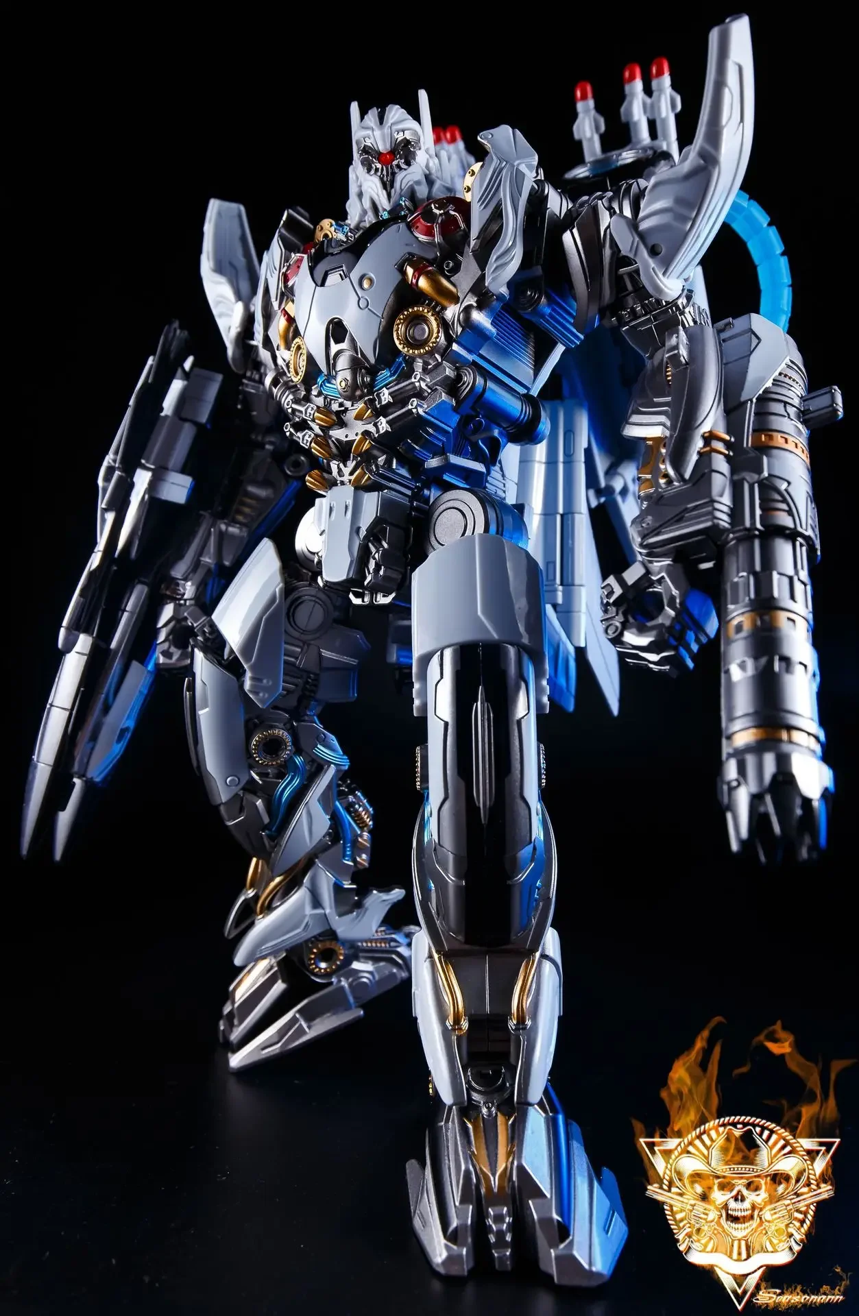 Dönüşüm Oyuncak Nitro Zeus Bla - Science Robot incelemesi ve fiyatı